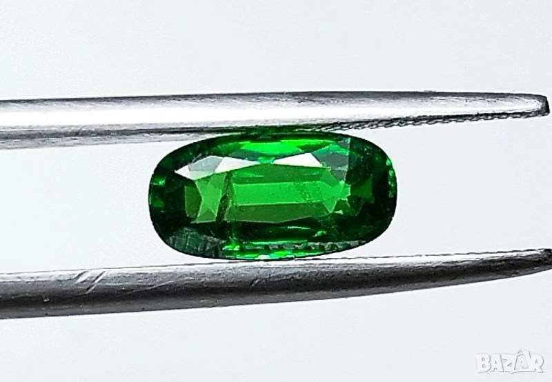 Зашеметяващ зелен цаворит с жив цвят 1.18кт.! Нов!, снимка 1
