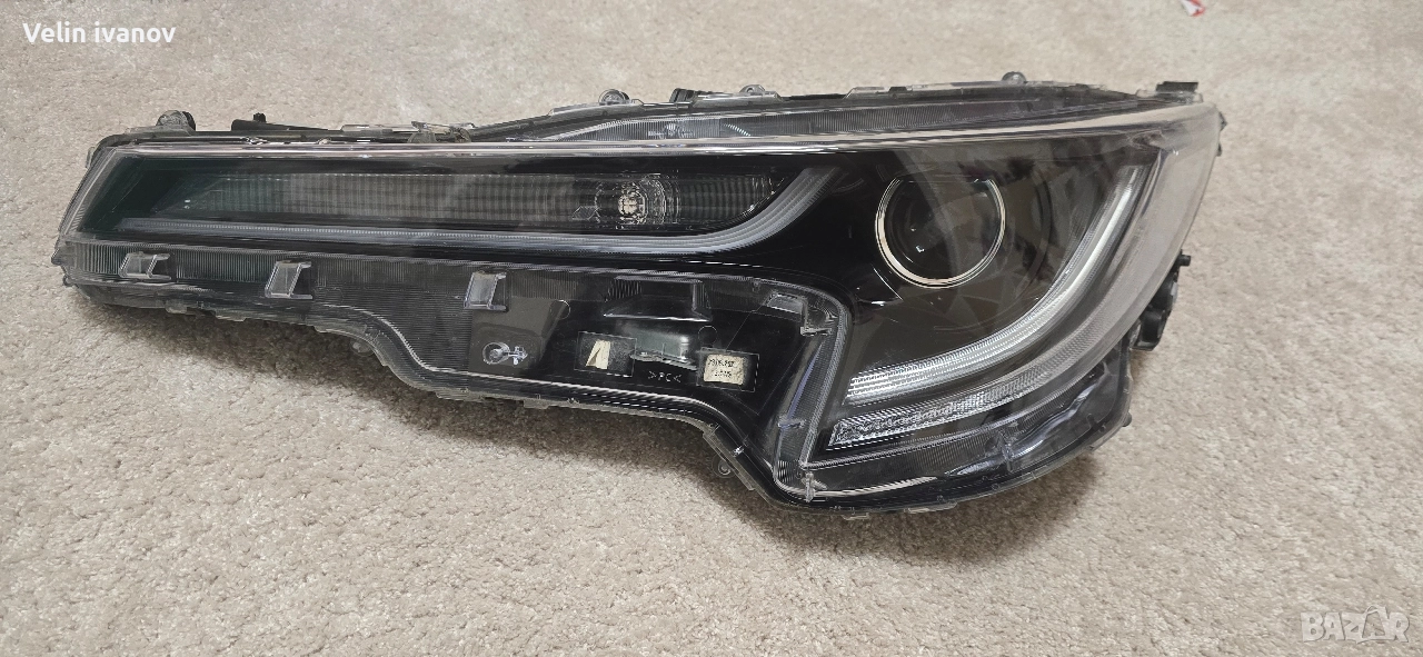 ляв лед фар за тойота корола, снимка 1