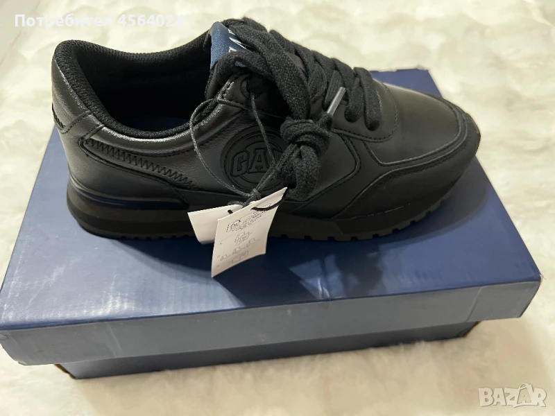 Дамски маратонки GAP, снимка 1