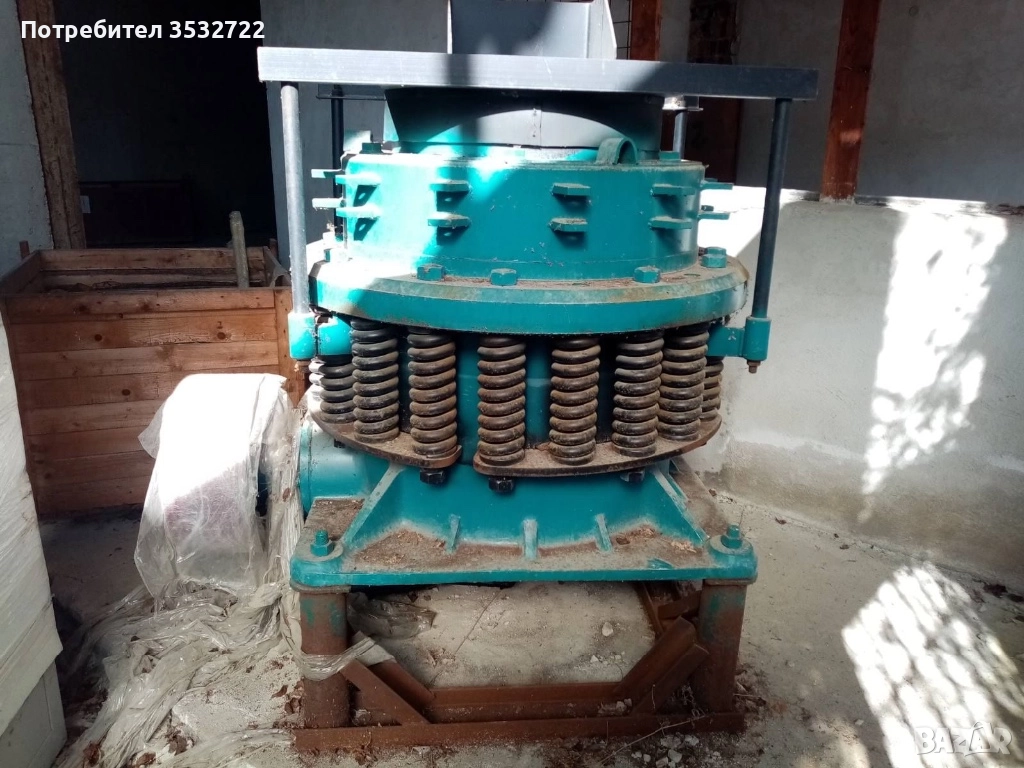 Челюстна трошачка 600/900 и 400/900 и Конусна 1200и 600, снимка 1