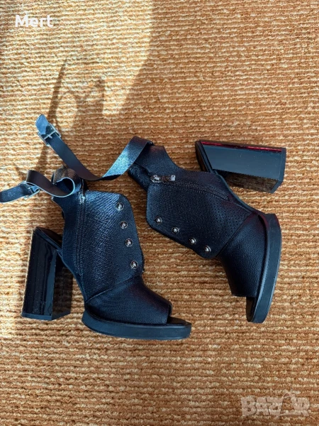 Стилни токчета, снимка 1