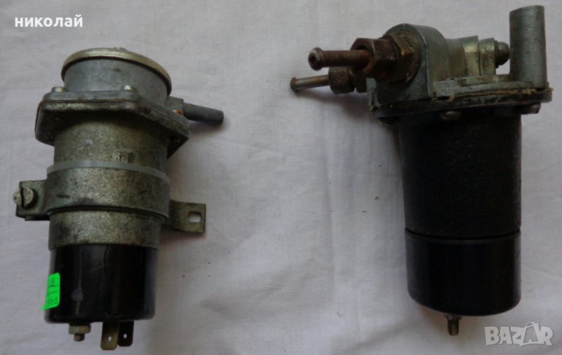 Бензинова електрическа помпа Б200А 12V монтирана в ЗаЗ 968 СССР употребявана но изправна, снимка 1