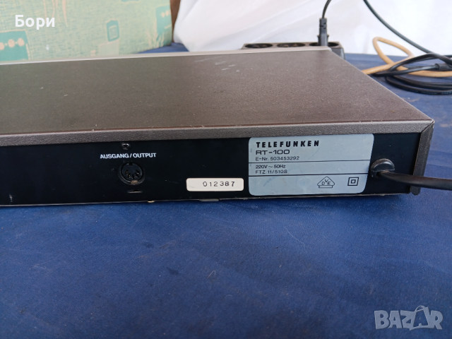 TELEFUNKEN RT100 Стерео тунер, снимка 7 - Радиокасетофони, транзистори - 44589709