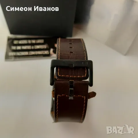 Бинарен часовник OI The One с кутия #5727 , снимка 4 - Мъжки - 47929981