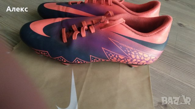 Nike - бутонки с метални шипове, снимка 3 - Спортни обувки - 37524643