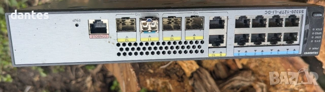Huawei S5320-12TP-LI-DC network switch. , снимка 2 - Суичове - 54044570