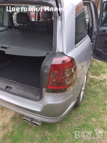 Продава се Опел Зафира 1.8 газ/бензин, снимка 10 - Автомобили и джипове - 49517893