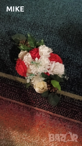 Коледна декорация, снимка 6 - Изкуствени цветя - 52633133