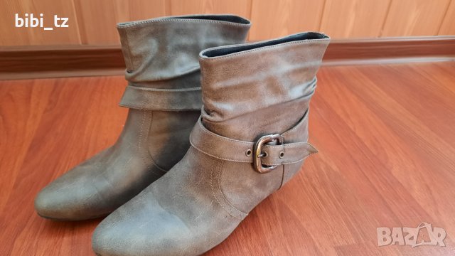 Дамски боти Номер 36