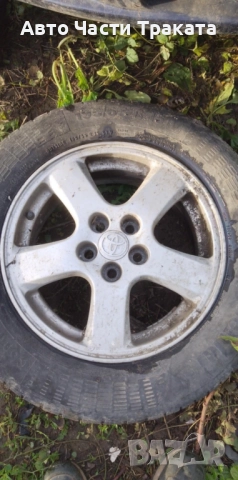 Джанти с гуми за Тойота