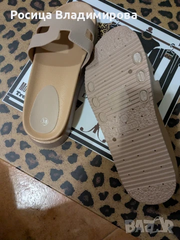 Дамски чехли нови
