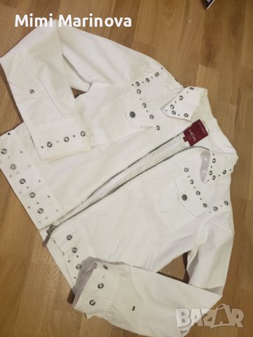 Бяло сако и бяло яке, снимка 1