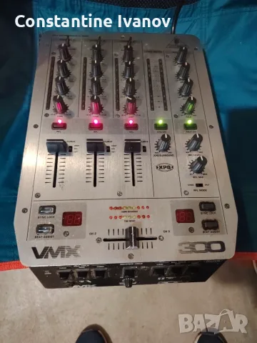  DJ миксер  Behringer