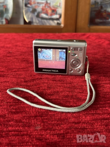 компактният цифров фотоапарат Praktica DCZ 8.2, снимка 3 - Фотоапарати - 55768204