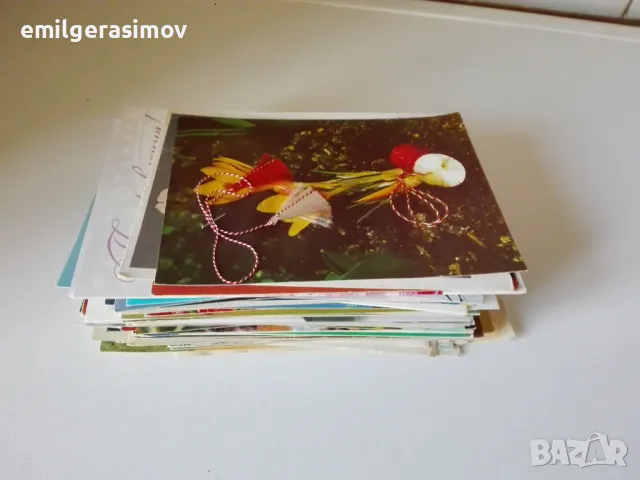 Стари пролетни и новогодишни картички.