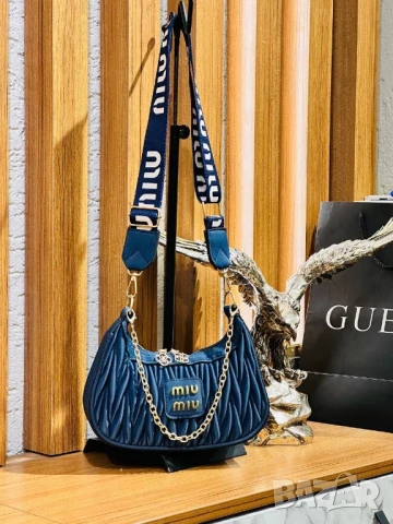 чанти Miu Miu , снимка 8 - Чанти - 50675393