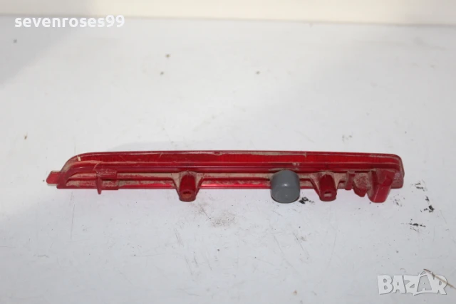 Светлоотразител задна броня десен Мазда 3 2008 2.3i 158hp Mazda 3 седан, снимка 2 - Части - 51255584