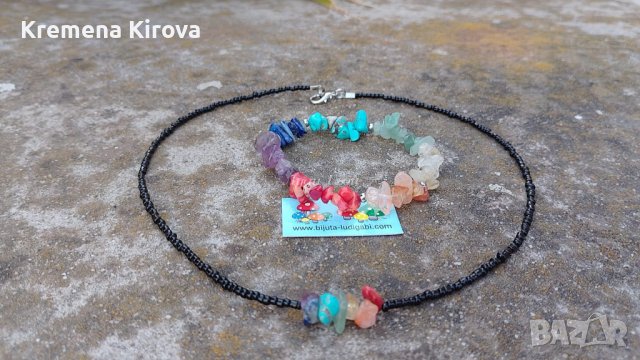 Дамски комплект Седем чакри. Колие и гривна с естествени камъни. Бижута Луди гъби.