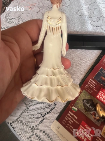 Фигурка COALPORT-13см, снимка 7 - Статуетки - 53218820