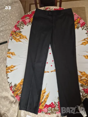 Официален мъжки костюм Kris - 52 номер, снимка 4 - Костюми - 48357777