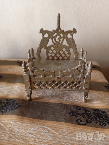 Поставка за бижута,часовник