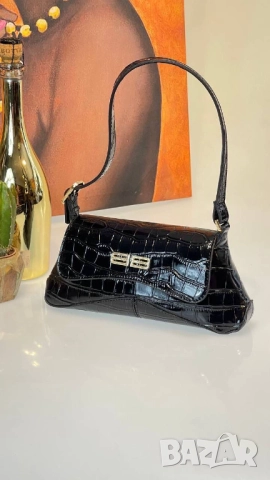 чанти balenciaga, снимка 11 - Чанти - 51456168