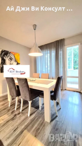 Тристаен апартамент в жк Стрелбище, снимка 3 - Апартаменти - 52199610