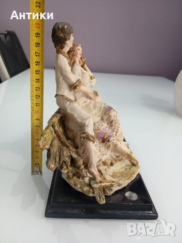 Стара порцеланова фигура Capodimonte колекционерска , снимка 6 - Статуетки - 52661332