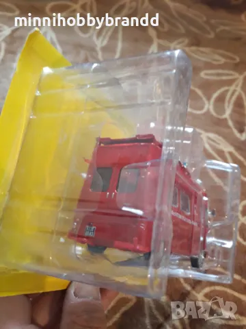 UMM Alter Turbo D  4x4 Peugeot J 7  Renault Master 1.43 Scale top top top  Models Hachette  , снимка 17 - Колекции - 50301076