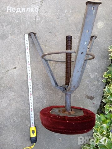 Старо въртящо столче, ръчна изработка , снимка 16 - Антикварни и старинни предмети - 36580125