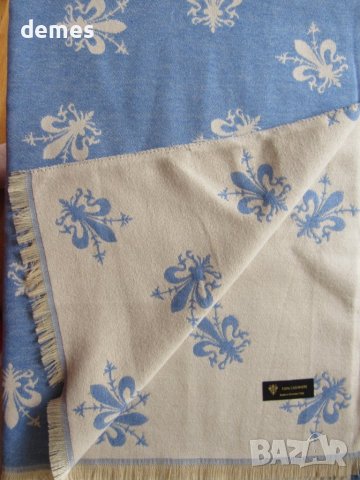 Фин двулицев шал синьо и шампанско от Флоренция, Италия