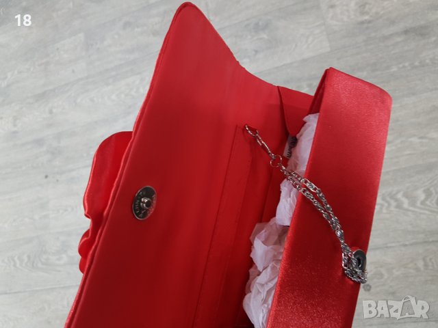 Дамски портмонета, снимка 4 - Дамски - 40514191