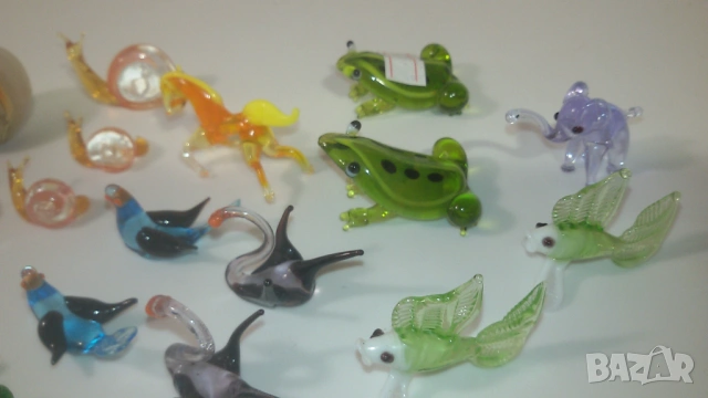 Лот миниатюрни стъклени животни и ябълка, снимка 3 - Колекции - 53358990