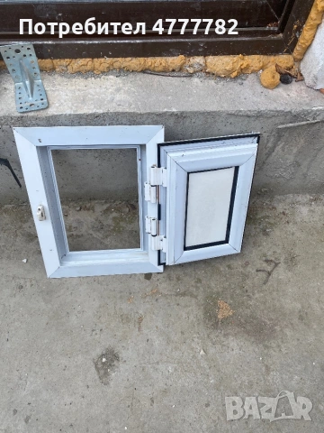 Прозорче за баня