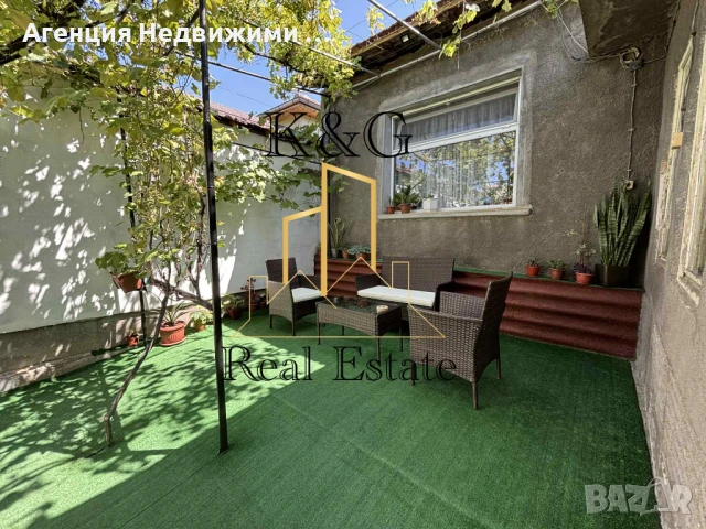 Едноетажна къща в много добро състояние , снимка 10 - Къщи - 50780123