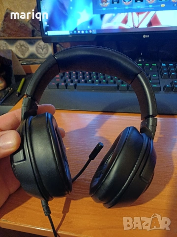 Слушалки RAZER , снимка 2 - Слушалки за компютър - 53170945