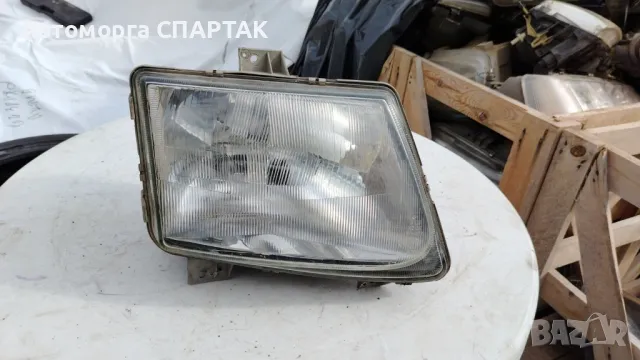 Десен фар Мерцедес вито в638 02г Mercedes vito w638 2002