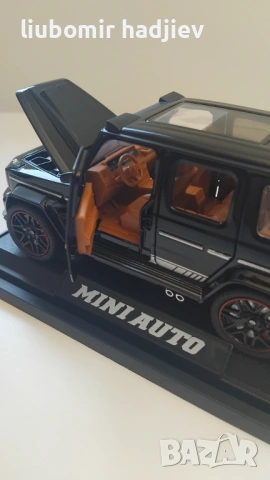 Метална количка: Mercedes G 800 BRABUS, снимка 4 - Коли, камиони, мотори, писти - 54057622