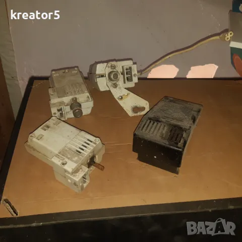 Стари шевни машини и части