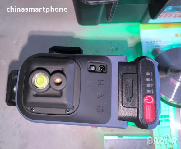 Лазерен Нивелир 4D с 16 Линии – Зелен Лъч, Самонивелиращ се с дисплей батерии 2x2400mAh, снимка 12 - Други машини и части - 50603004