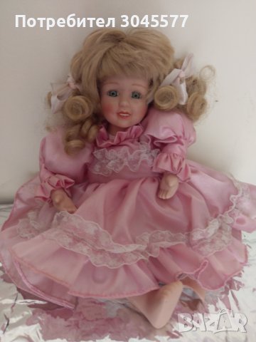 Кукла с музикалния механизъм, снимка 1 - Колекции - 37040841