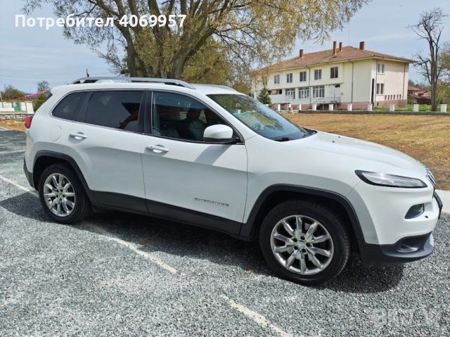 Jeep cherokee за продажба, снимка 13 - Автомобили и джипове - 54205848