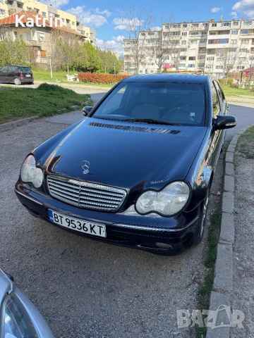 Продавам Mercedes-Benz C200 Kompressor Elegance, 2002 г., автоматик, газ/бензин., снимка 2 - Автомобили и джипове - 54146370