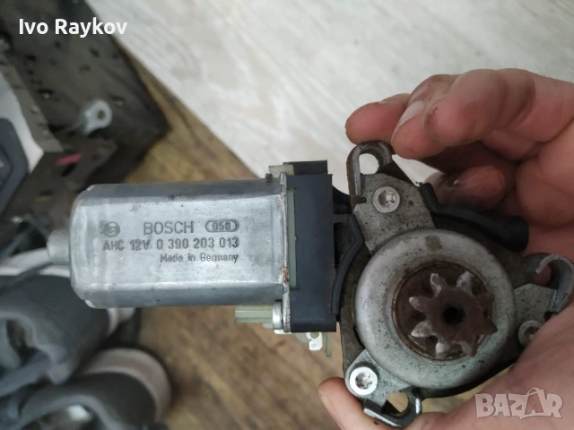 мотор ляв , покрив , кабриолет , Opel Astra H , twintop , 0390203013 , 13228557