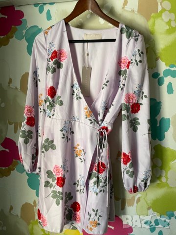 Нова рокля Keepsake,M размер, снимка 11 - Рокли - 37102209