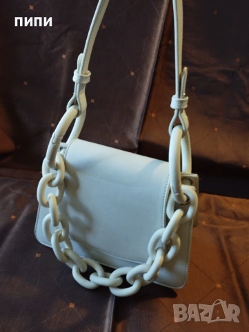 3 в 1 Малка дамска чанта с три дръжки, снимка 2 - Чанти - 54338764