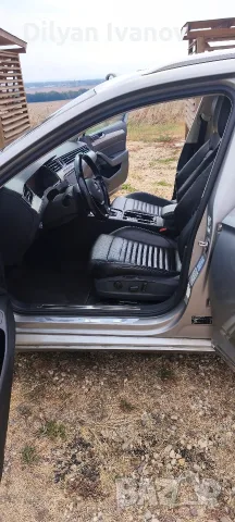 VW Passat B8 Variant 2.0 TDI / Автоматик / Перфектно състояние, снимка 10 - Автомобили и джипове - 55923181