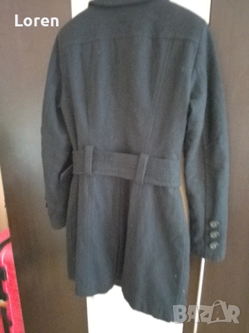 Хубаво черно палто , снимка 10 - Палта, манта - 39578389