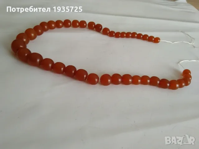 Стара кехлибарена огърлица , снимка 2 - Колиета, медальони, синджири - 55883732