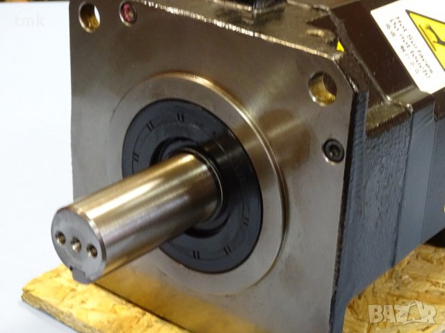 Сервомотор FANUC A06B-0085-B503 със спирачка 24V DC, снимка 6 - Електродвигатели - 36762752